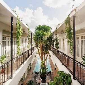 Hotel Brown Feather, Seminyak (Bali)