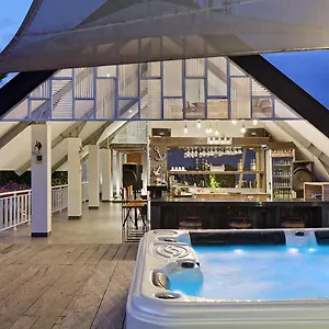 Hotel Daun Bali, Seminyak (Bali)